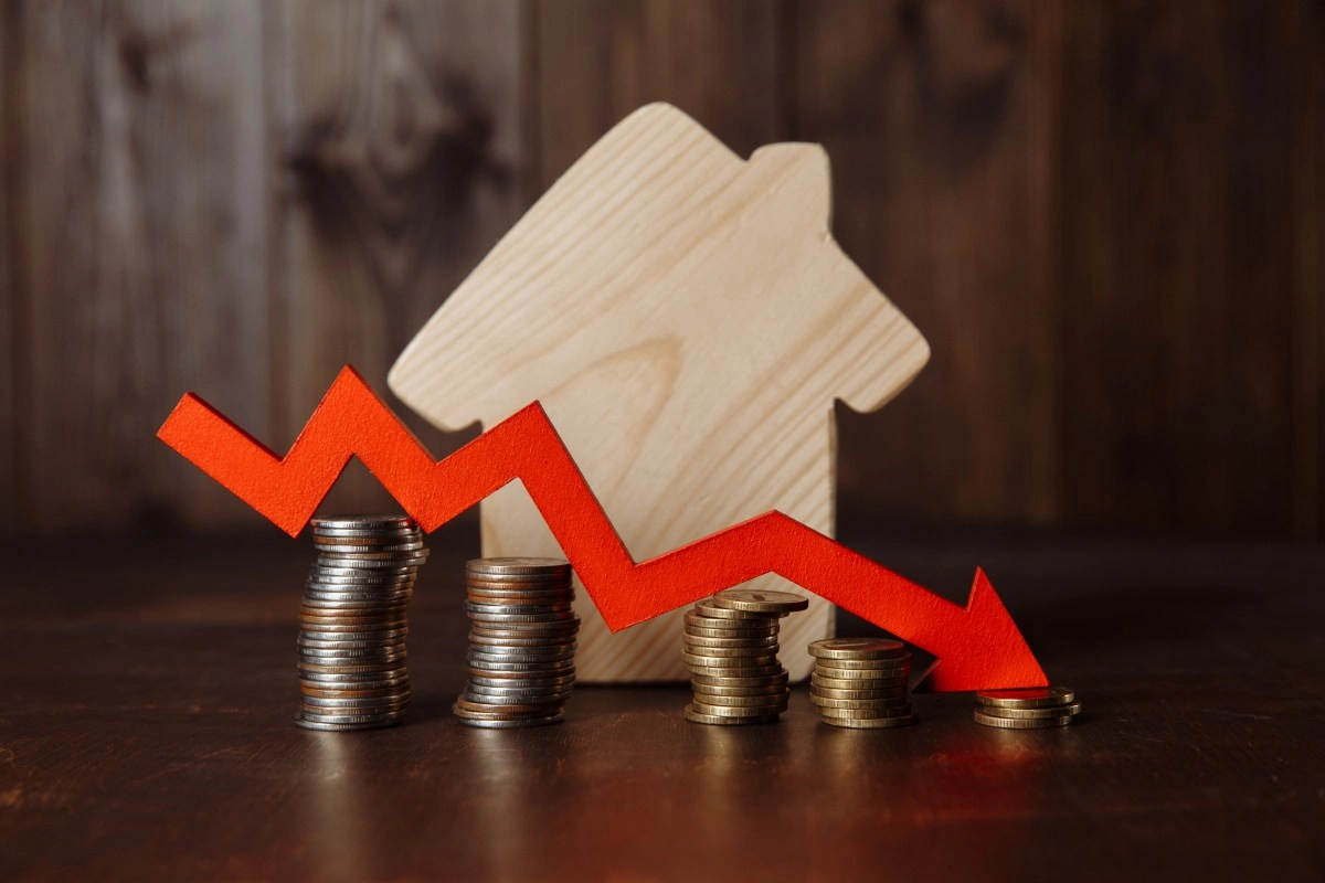 More than half of the homes in the US lost value report