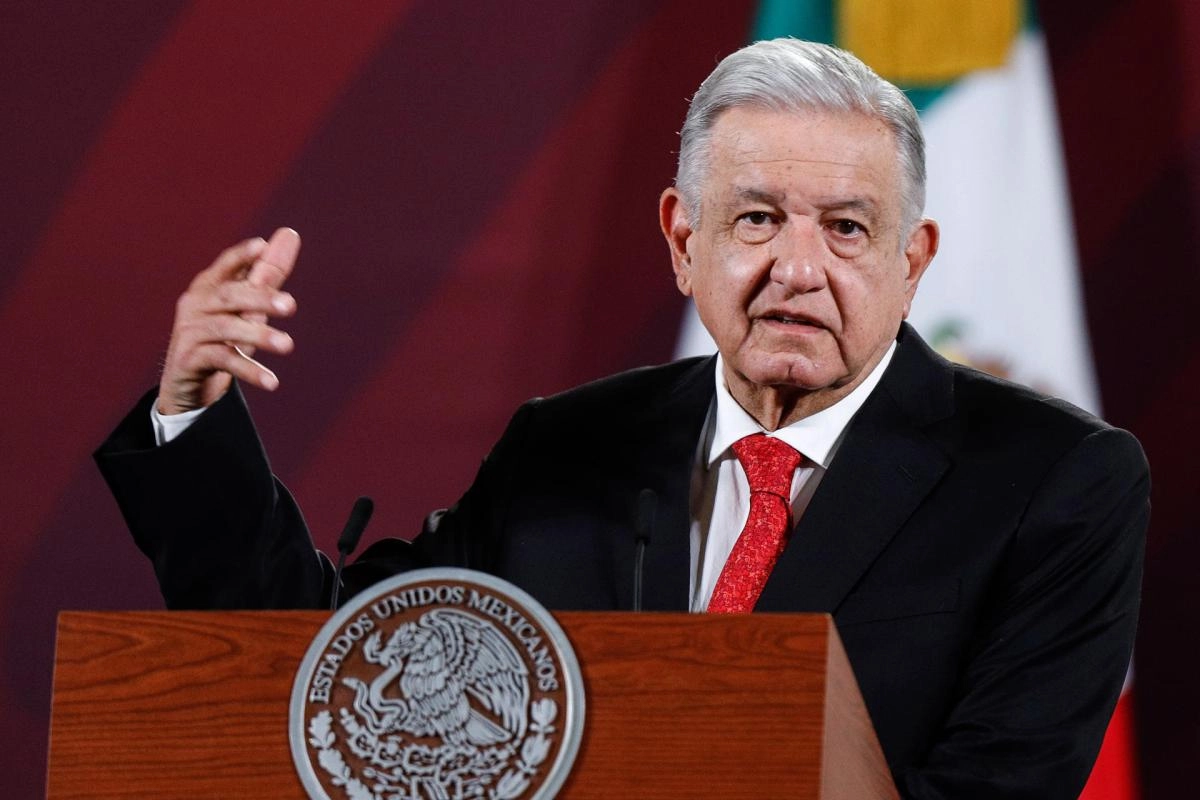AMLO supports Sheinbaum opens conflict with Trump and accuses US interference