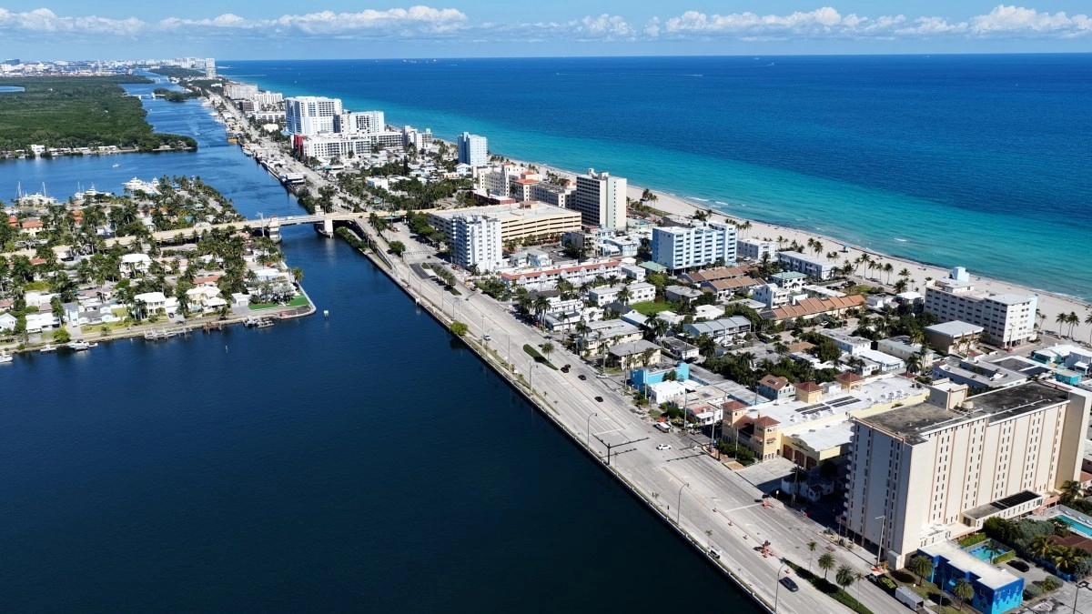 American Airlines stewardess found dead after being hit by boat in Florida