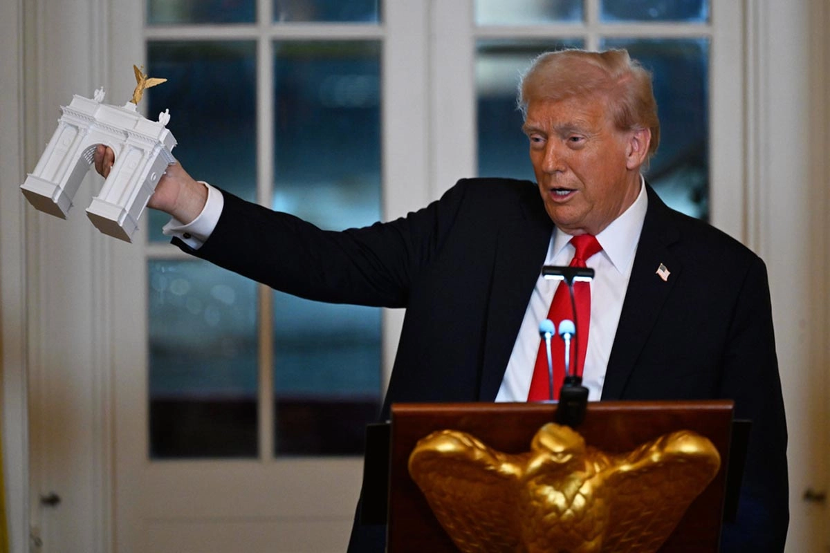 Building the Arch proposed by Trump would involve exhausting days and up to three years