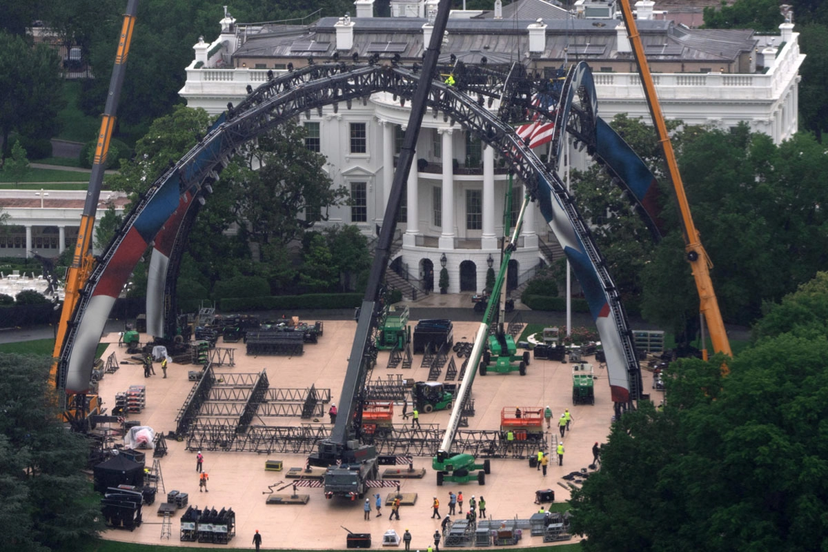 Judge refuses to stop UFC fight at the White House promoted by Trump
