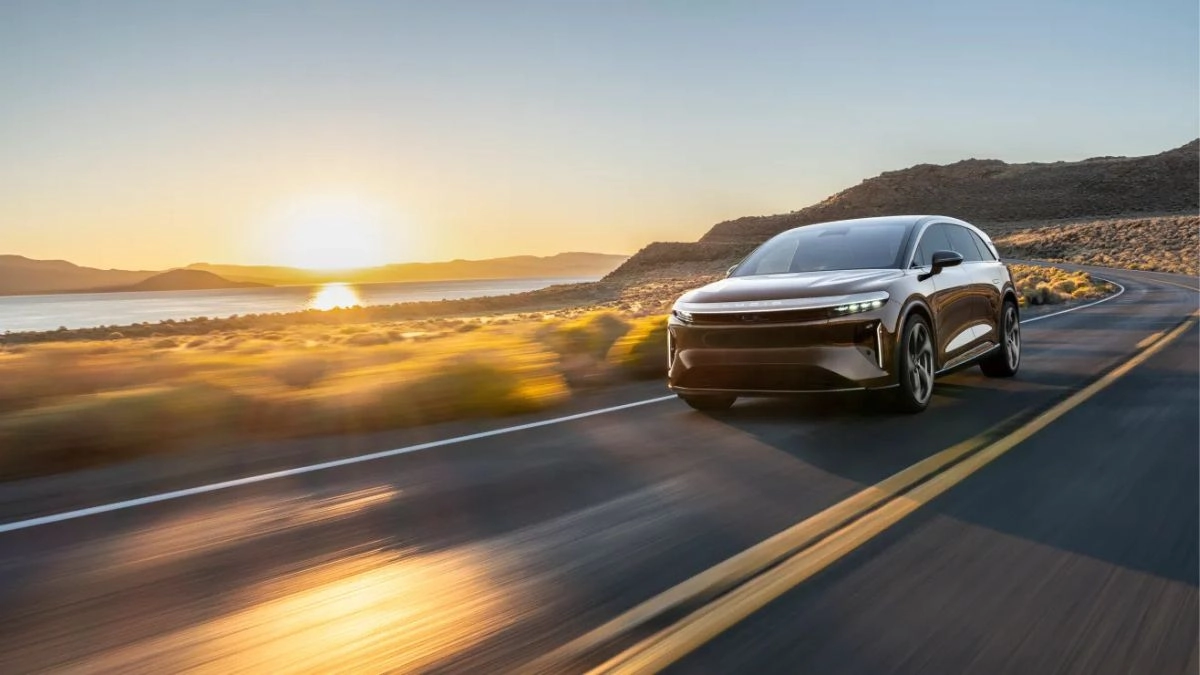 Lucid launches the Gravity Touring 2026 with incredible details