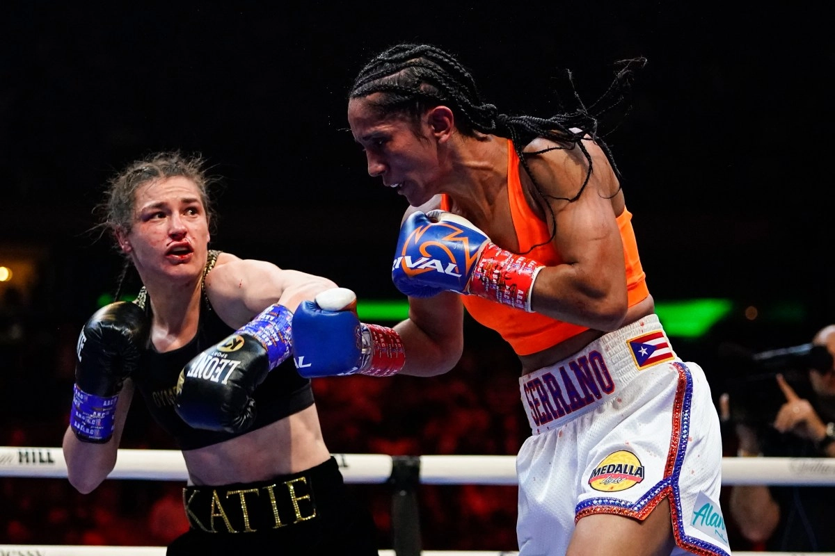 Katie Taylor sets a new record for her retirement fight