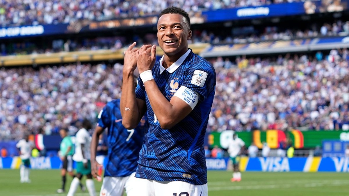 Mbapp reached 14 goals in World Cups and is already the top scorer in Frances history
