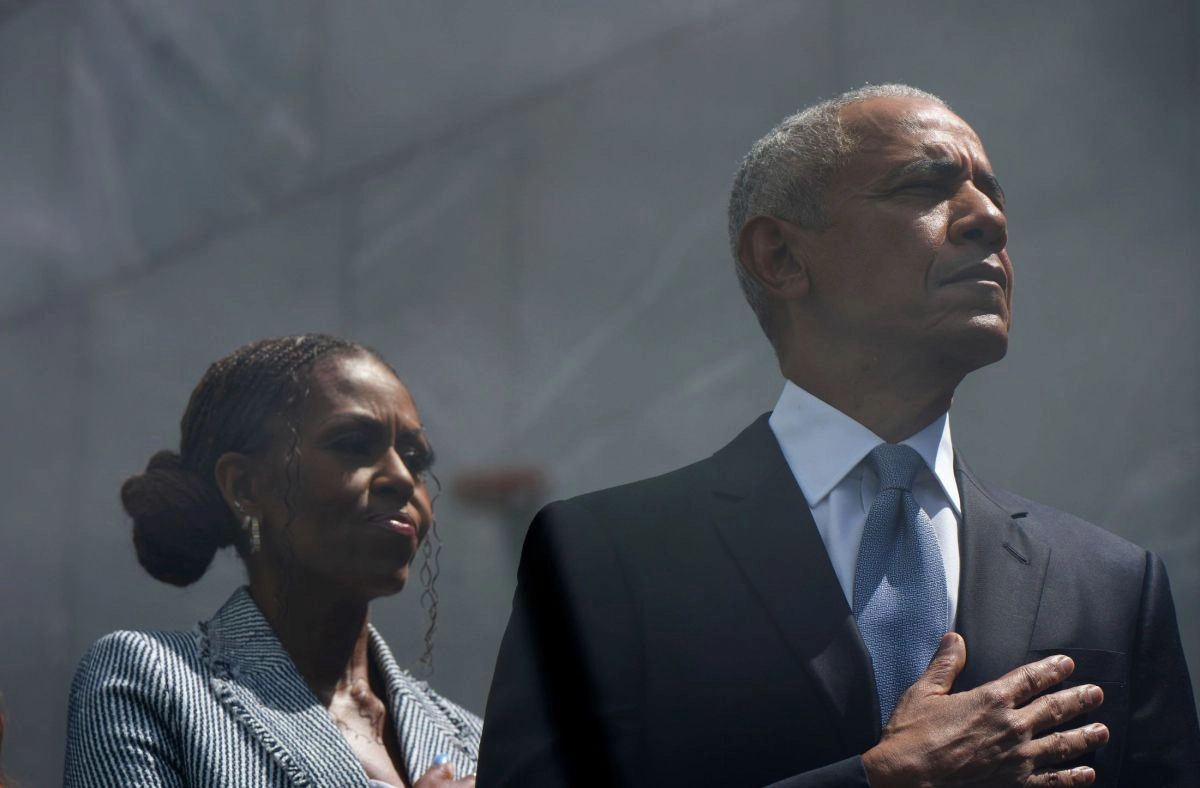 Michelle Obama makes Barack cry at the inauguration of the Obama Presidential Center