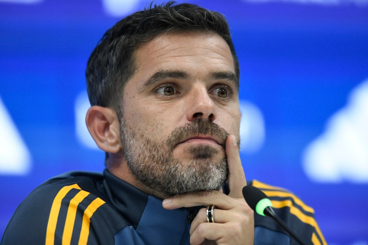 They reveal that Fernando Gago suffered a heart attack after a game in Chile