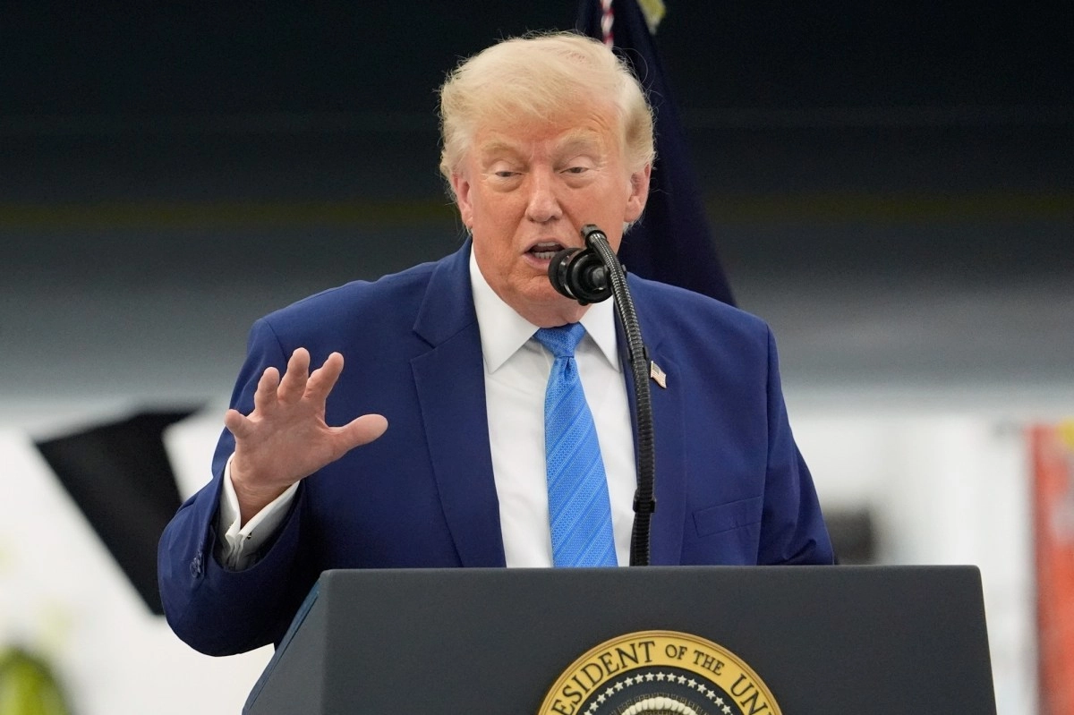 Judge blocks Trumps list of Social Security and citizenship