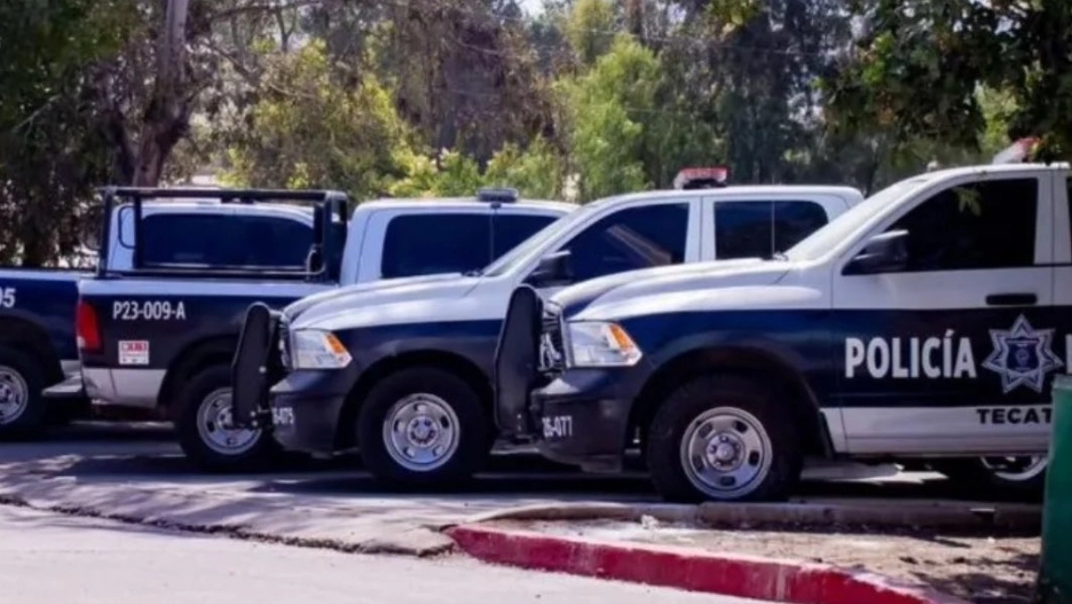 Two Baja California police officers arrested accused of leaking information to the CJNG