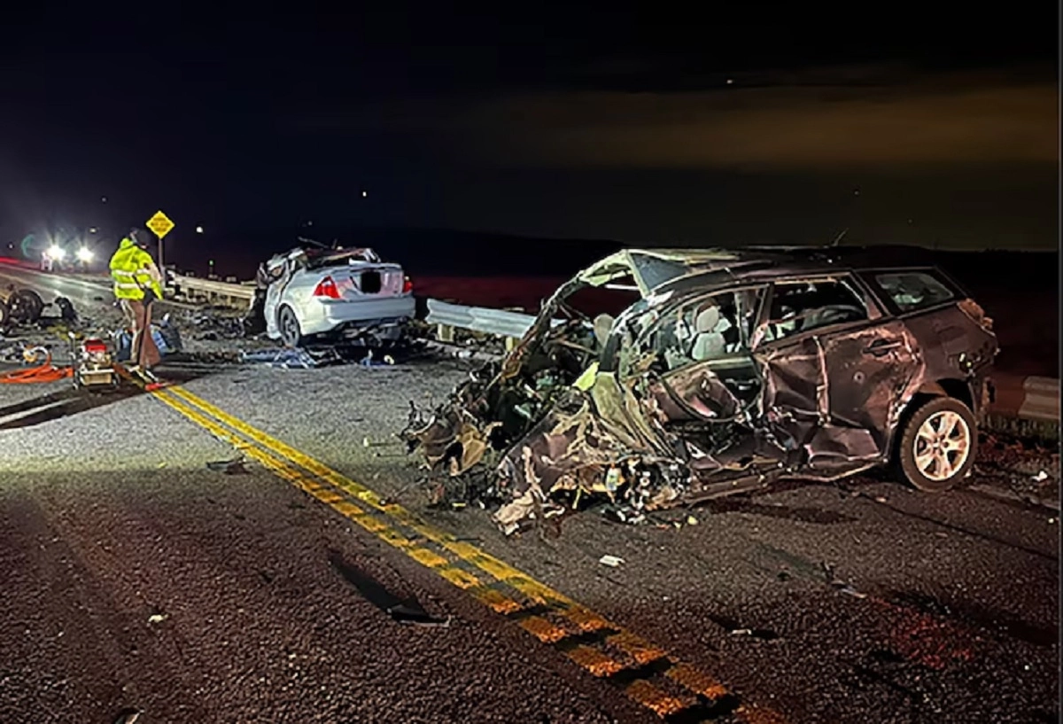 Five dead including three minors in multiple crash south of Denver