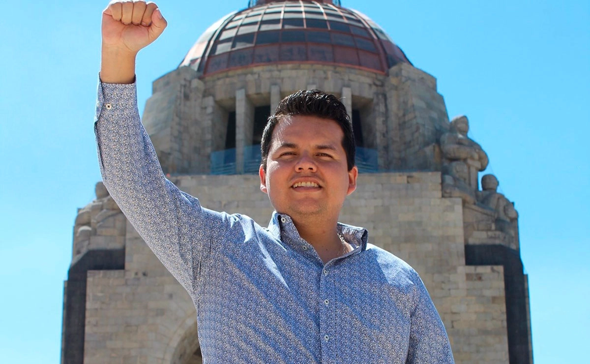Political trial of a migrant representative from Mexico City for asking the US to intervene in Mexico