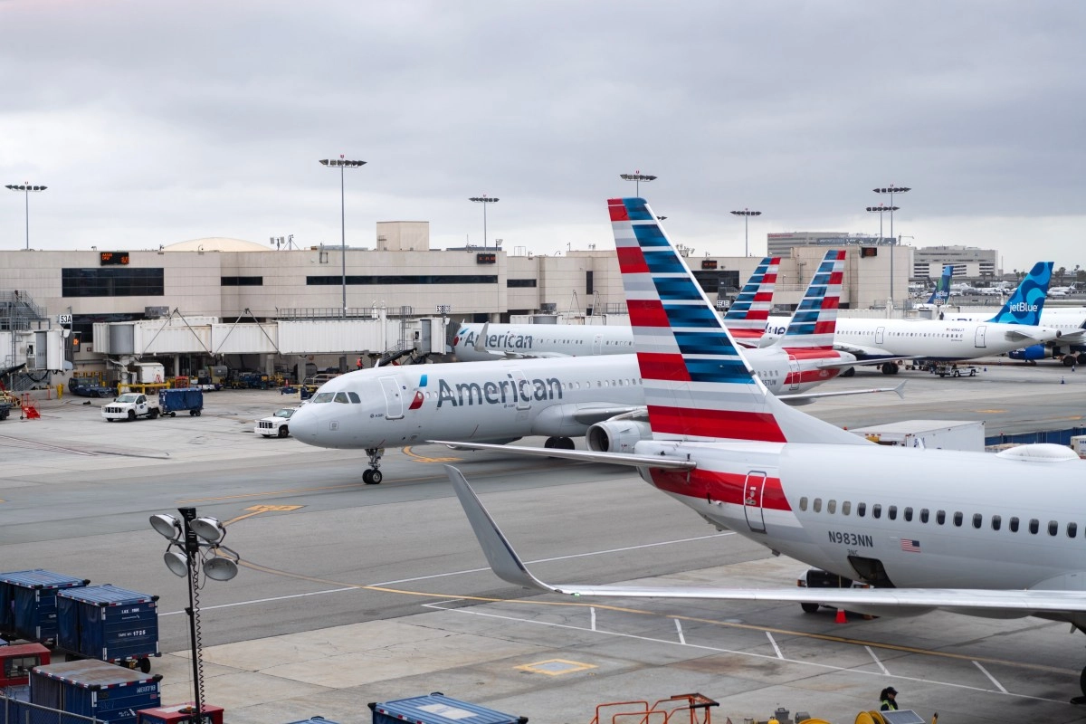 American Airlines plane aborted takeoff in Miami after an incursion by another aircraft on the runway