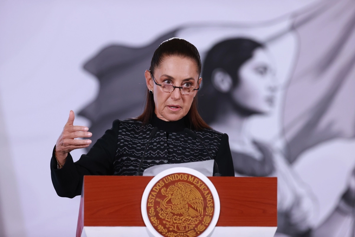 Sheinbaum regrets the death of three Mexicans due to asphyxiation during celebrations for Mexicos victory against Ecuad