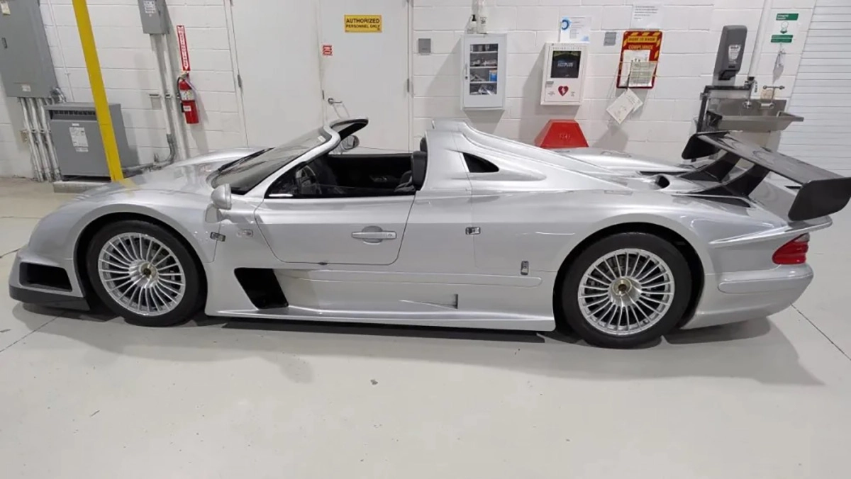 The FBI seizes a ldquouniquerdquo sports vehicle linked to Canadian drug trafficker Ryan Wedding