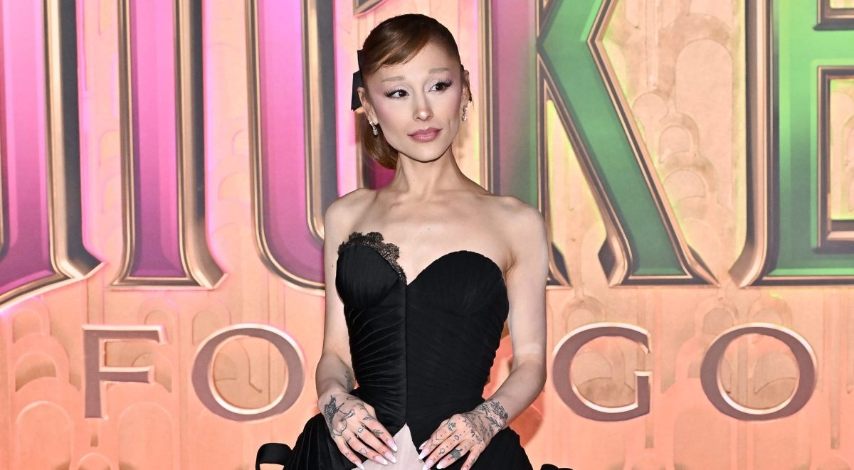 Ariana Grande defends her figure and appearance after receiving cruel criticism