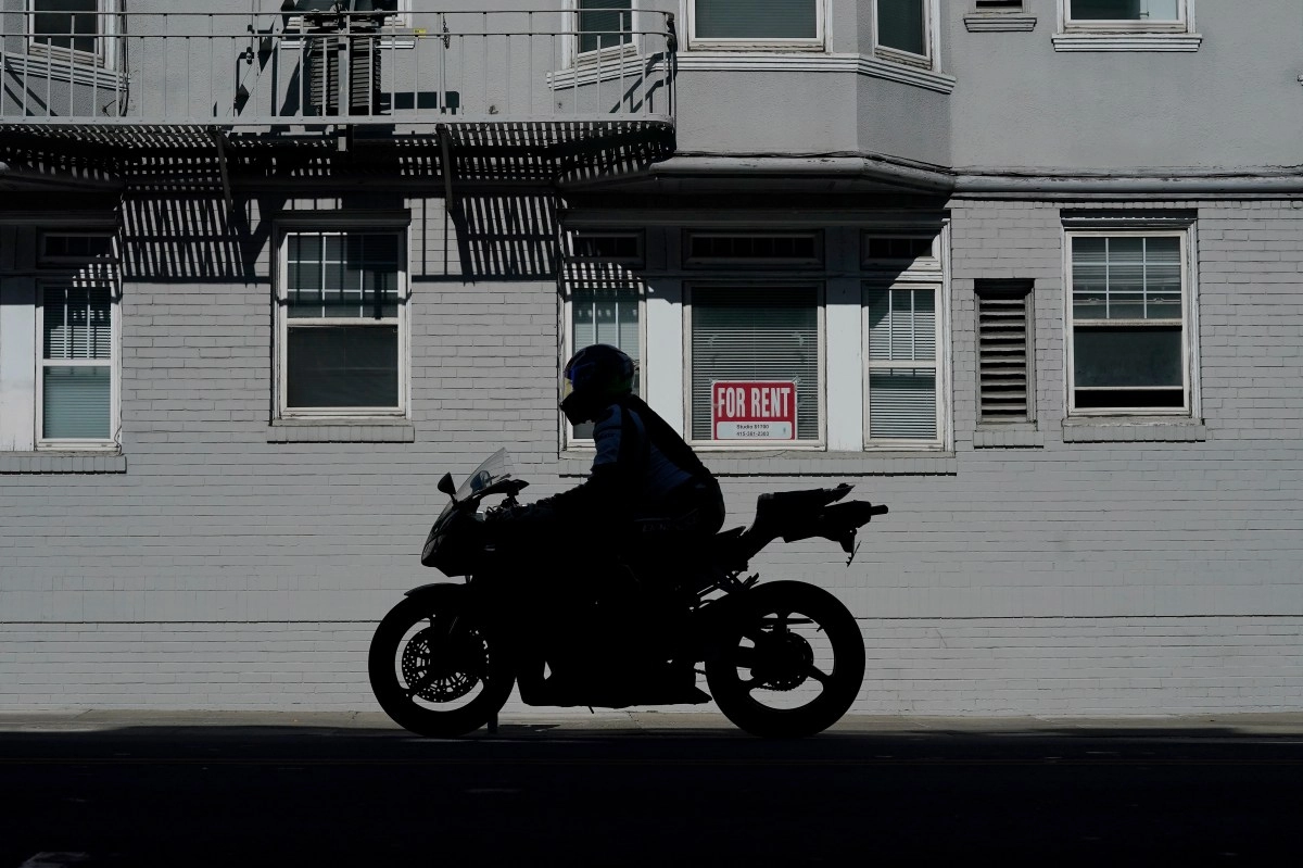 Motorcyclist arrested for traveling 130 miles per hour on California highway