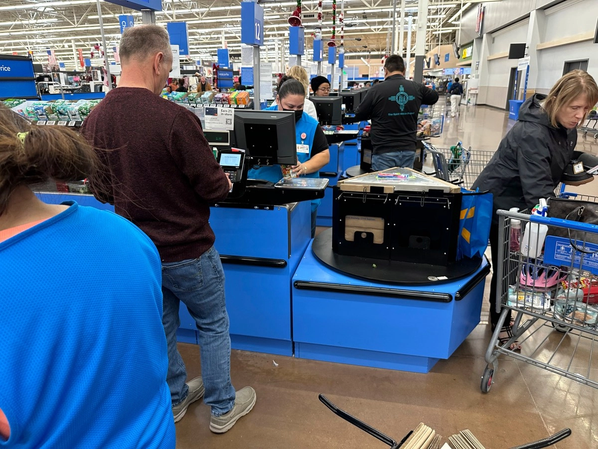 The silent method Walmart uses to detect theft at selfcheckout registers