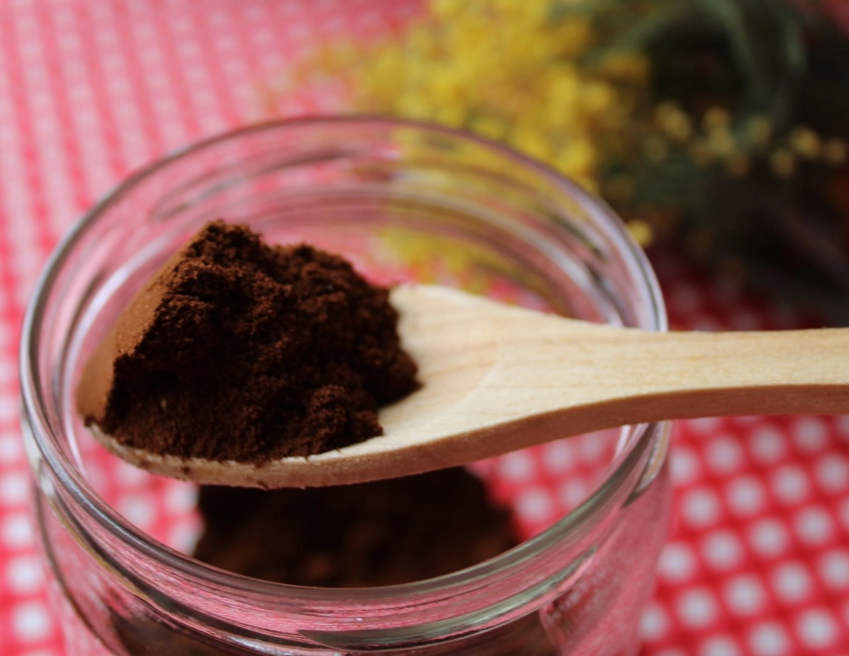 How to keep mosquitoes away from your house with burnt coffee grounds it doesn039t fail
