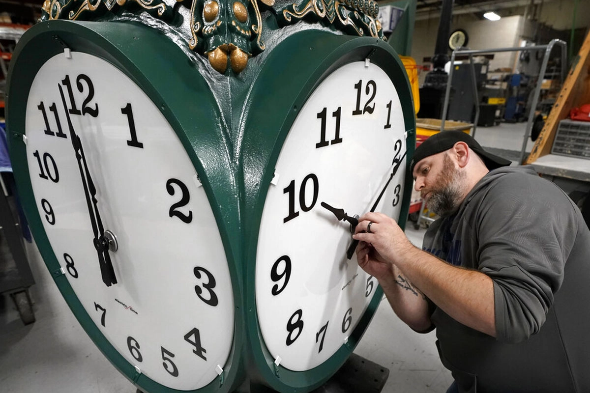House of Representatives approves bill that would make daylight saving time permanent in the US