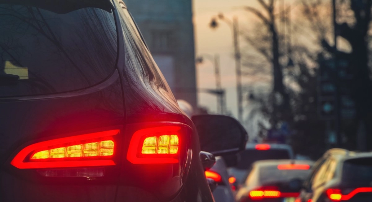 How noise causes neurological disorders in people who live in areas of high vehicular traffic