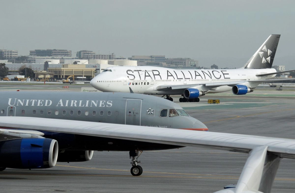 United investigates employee who threatened to report California passenger to ICE