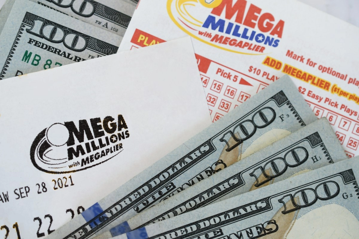 Mega Millions jackpot soars to 800 million 10th largest prize in US