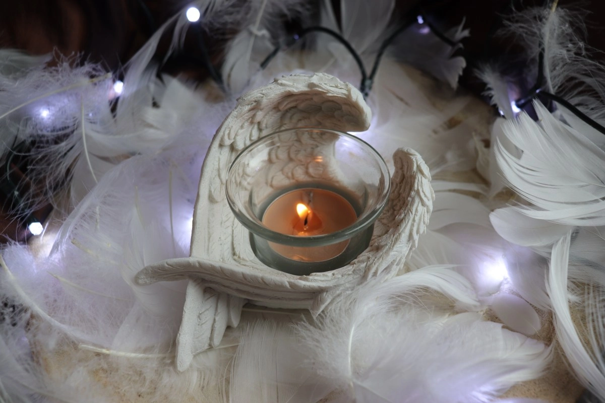 What is the archangel that helps you heal love sorrows how to invoke him