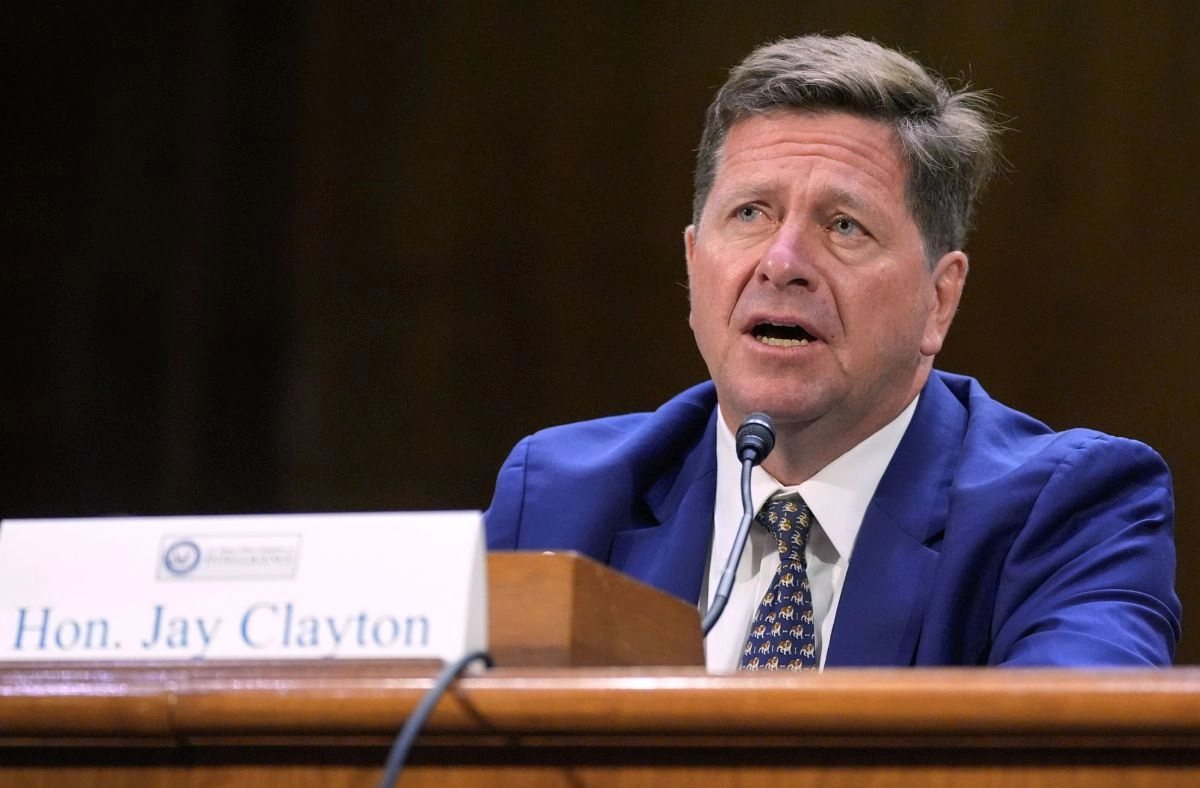 Who is Jay Clayton the new Director of Intelligence confirmed by the Senate