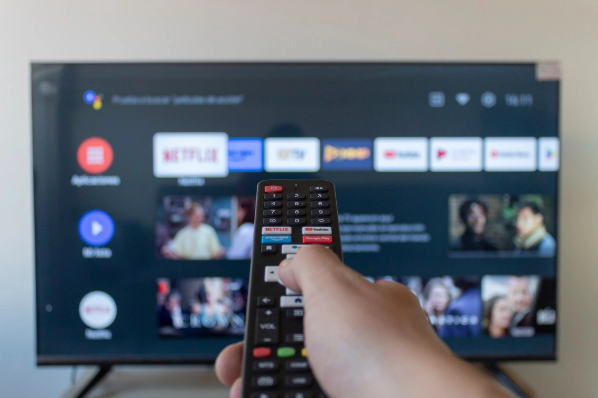 Your Smart TV is filling up with junk and you probably didnt know it