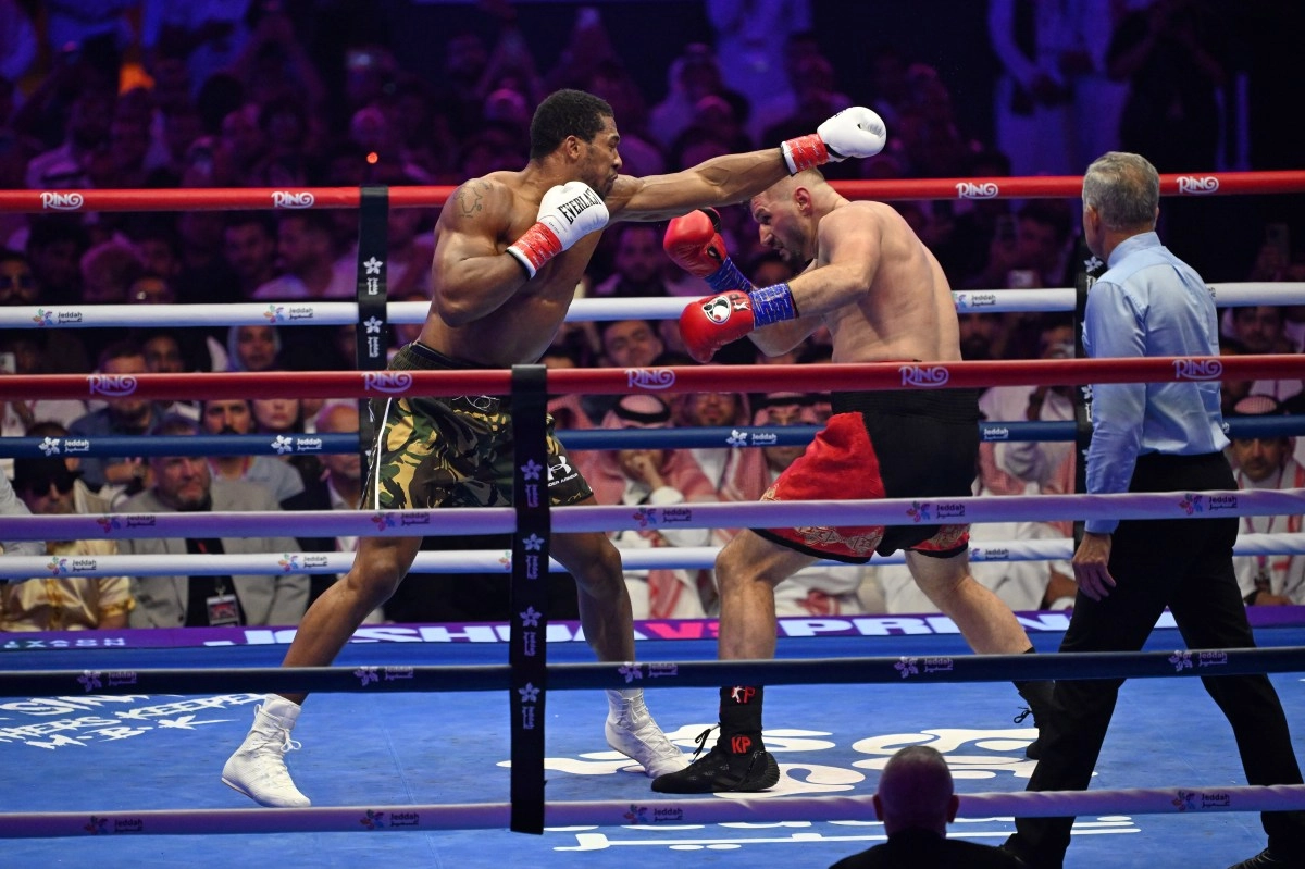 Juan Manuel Mrquez talks about Joshuas weaknesses and what it could cost him against Fury