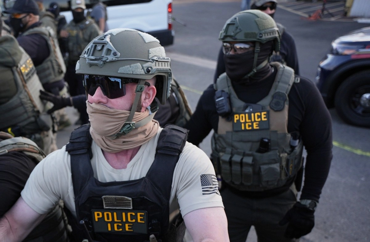 Eight alerts about ICE that endanger immigrants