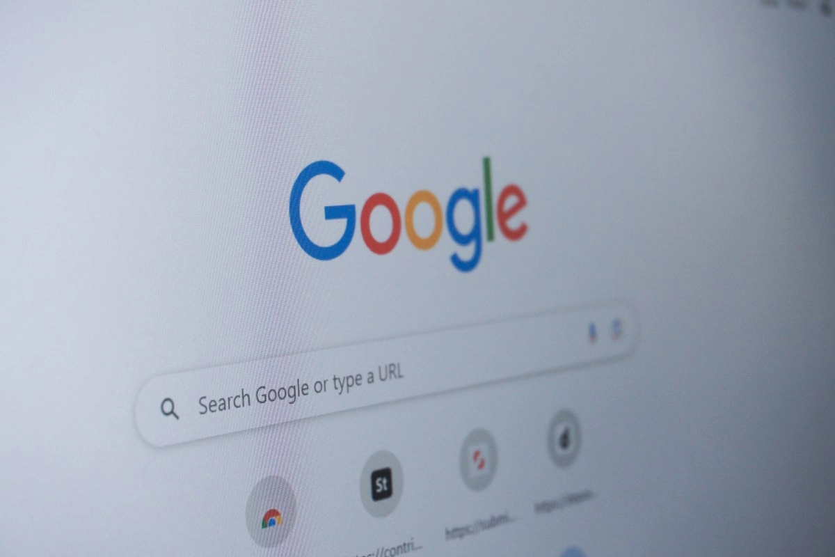 Chrome launches vertical tabs so you can activate them to organize your digital chaos