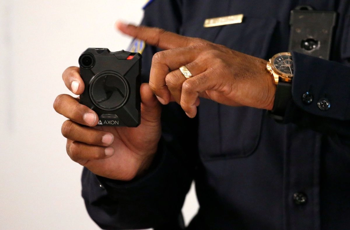 ICE will debut body cameras but will decide which videos of operations it will make public