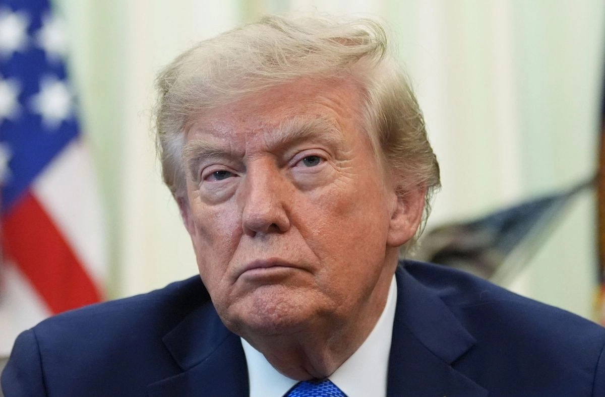 Democrats are preparing investigations against Trump if they recover the House after the elections according to sources