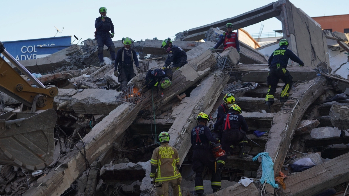 Colombia reports more than 220 deaths a day after the earthquake