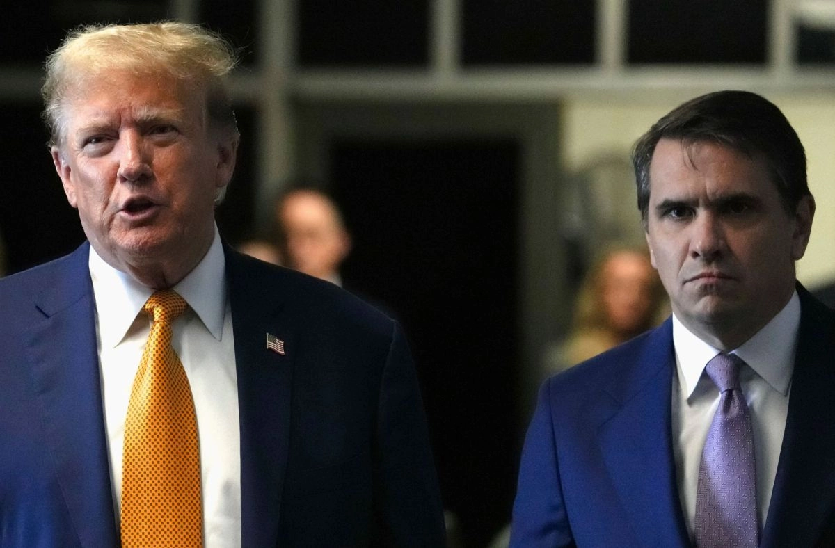 Trump puts the 1776 million fund for weaponization in Blanches hands under scrutiny