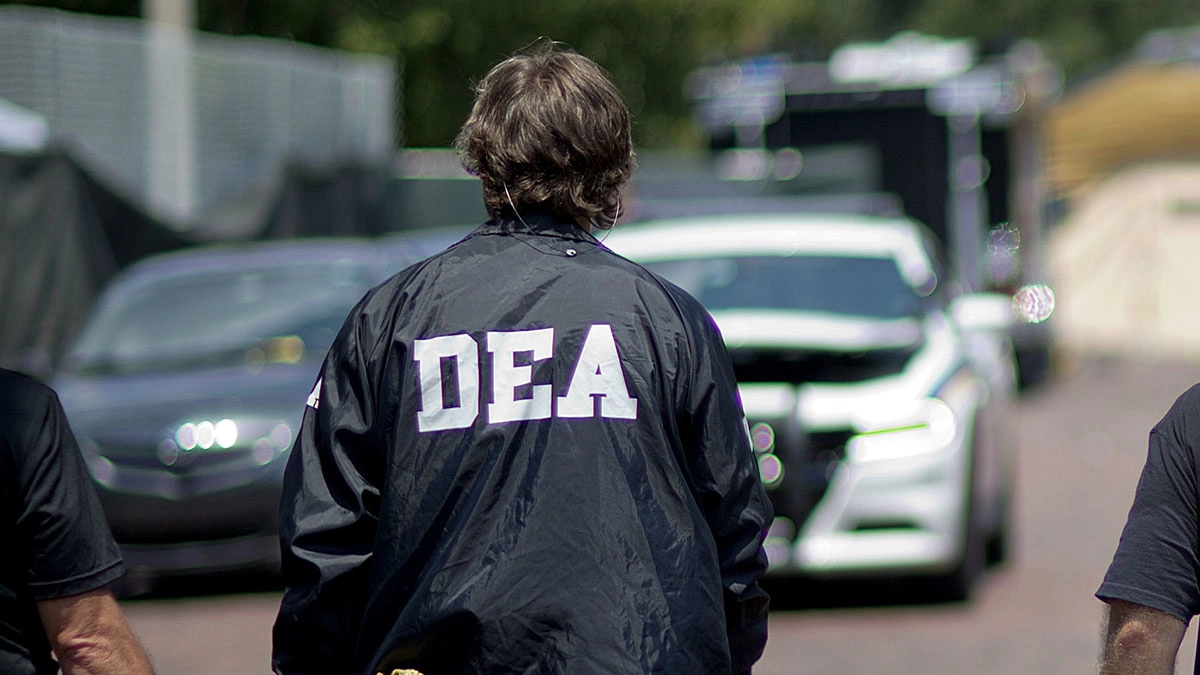 USA Former DEA Agent Accused of Laundering Money for CJNG