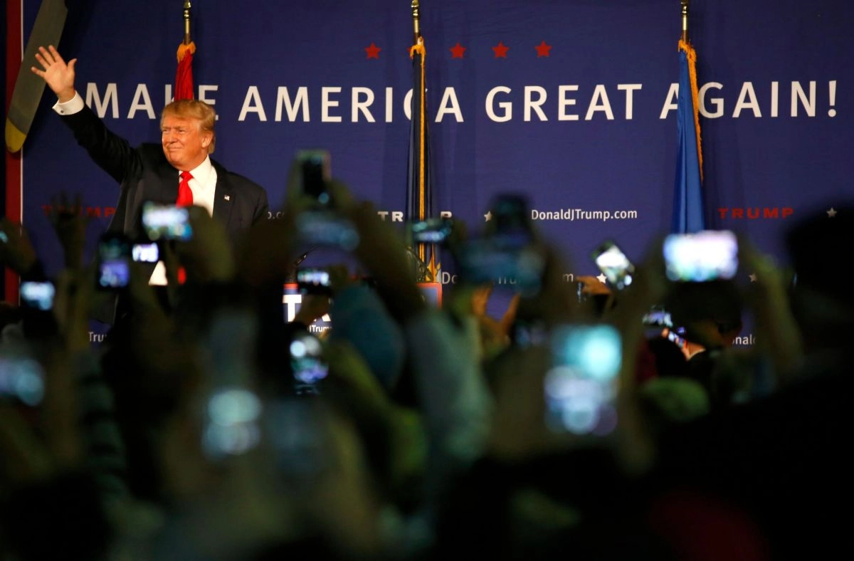 Trump hits rock bottom: only 33% approve of his management leading up to the November elections