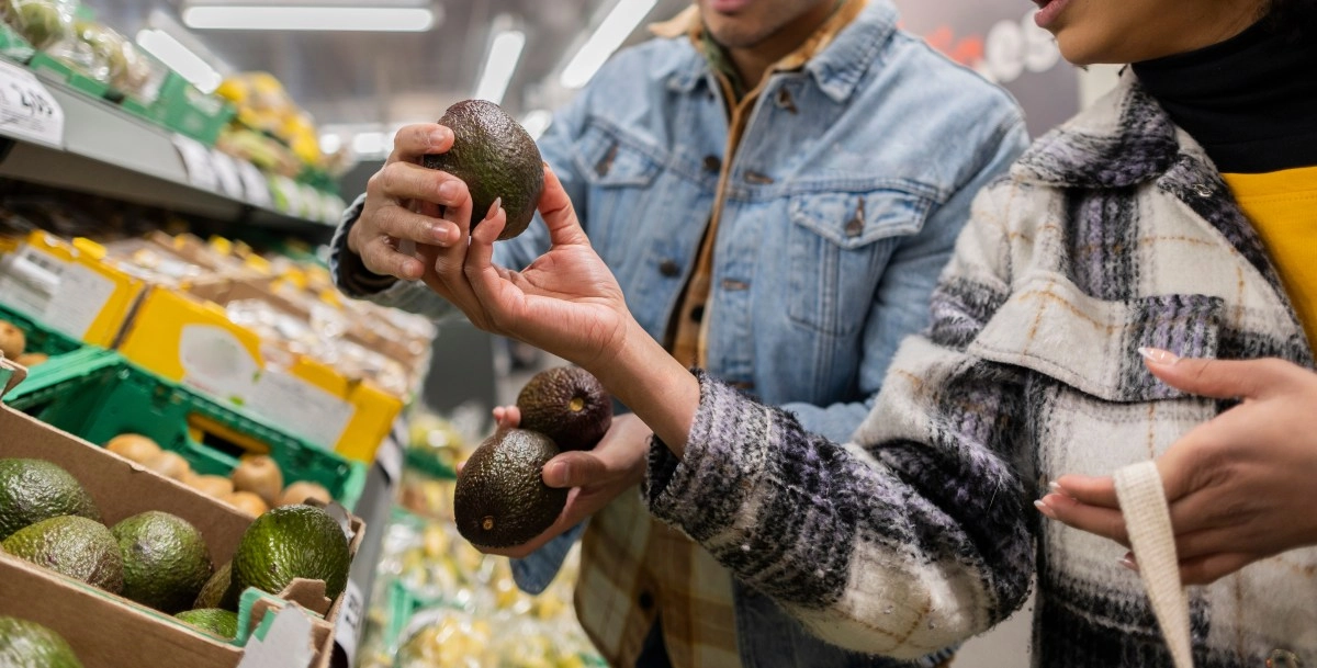 The mistake you always make when buying avocados and choosing the worst ones