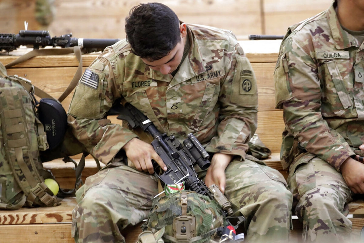Democrats ask for explanations about alleged suicide attempts by soldiers deployed in Iran