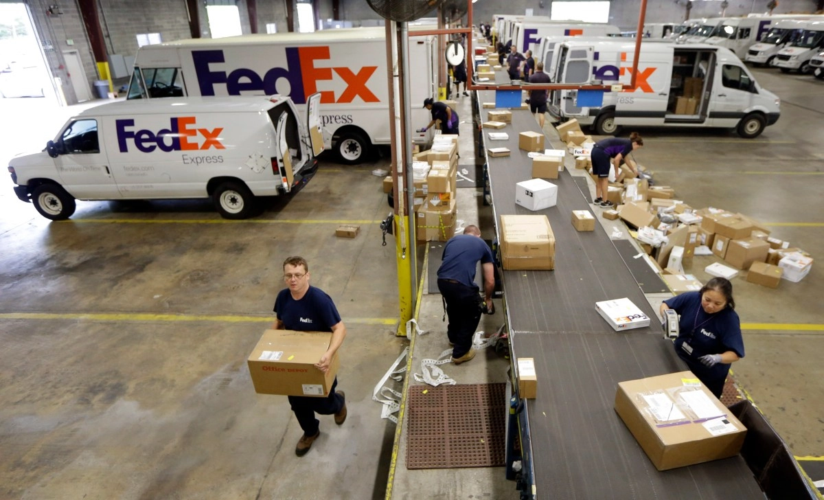 Hundreds of workers laid off in Southern California