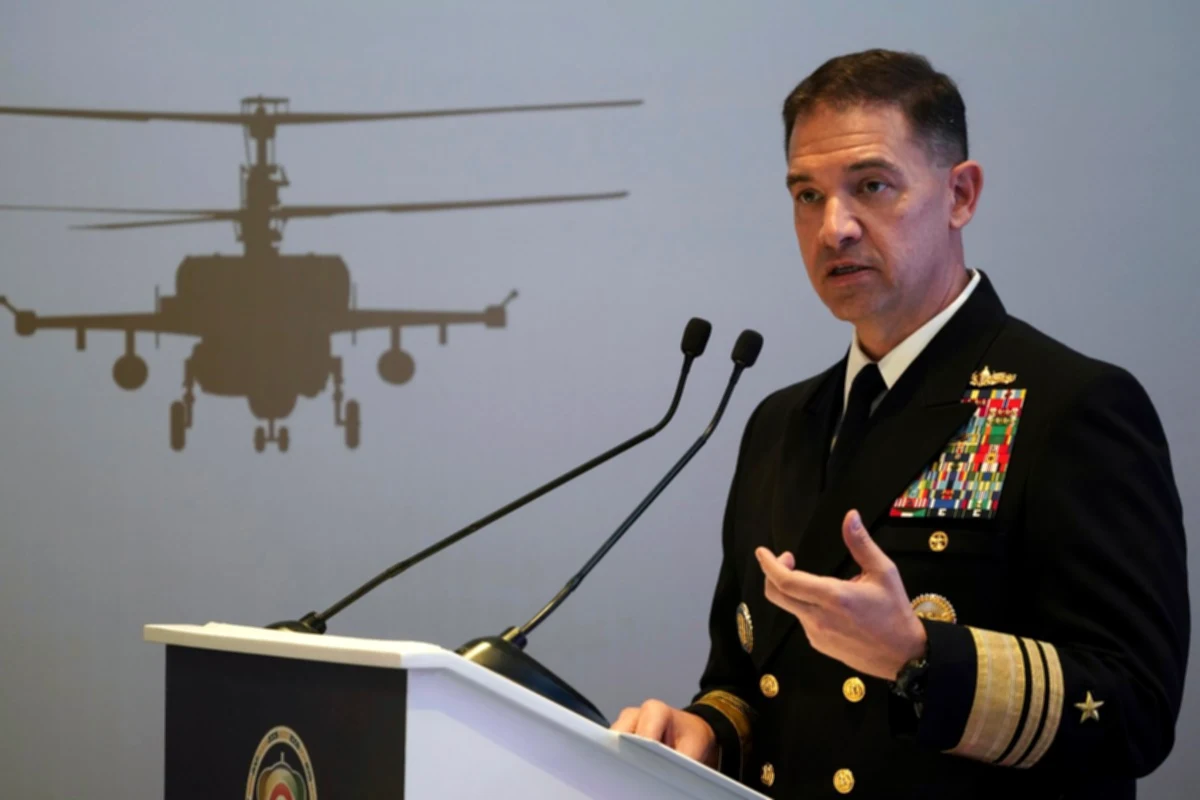 After claiming there were reports of a problems and mental illness aboard the USS Abraham Lincoln, the CENTCOM Commander