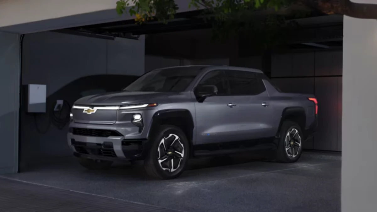 NHTSA investigates GM’s V8 engine failures