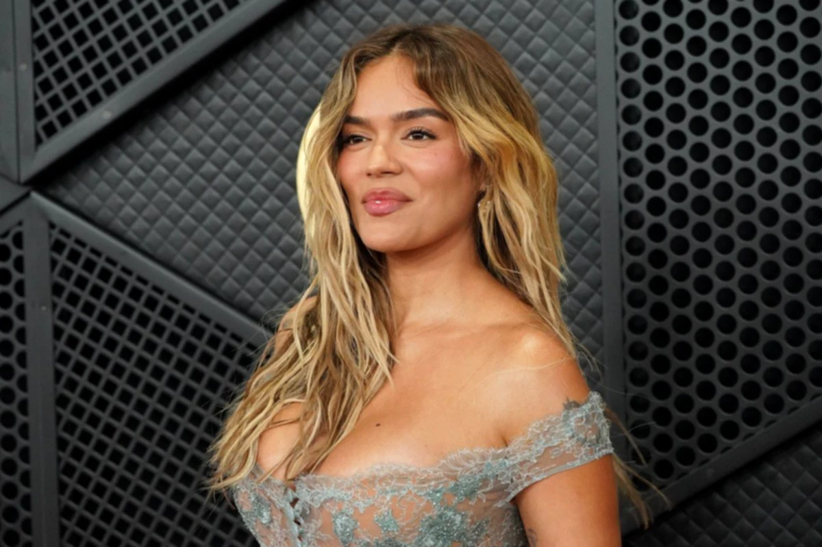 Karol G donates $1 million to rebuild houses in Colombia after earthquake