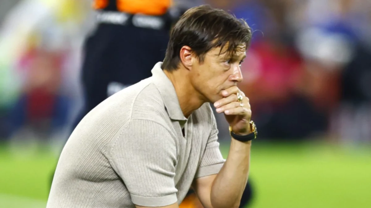 The curiosity in River Plate is addressed by Matthew Almeyda.