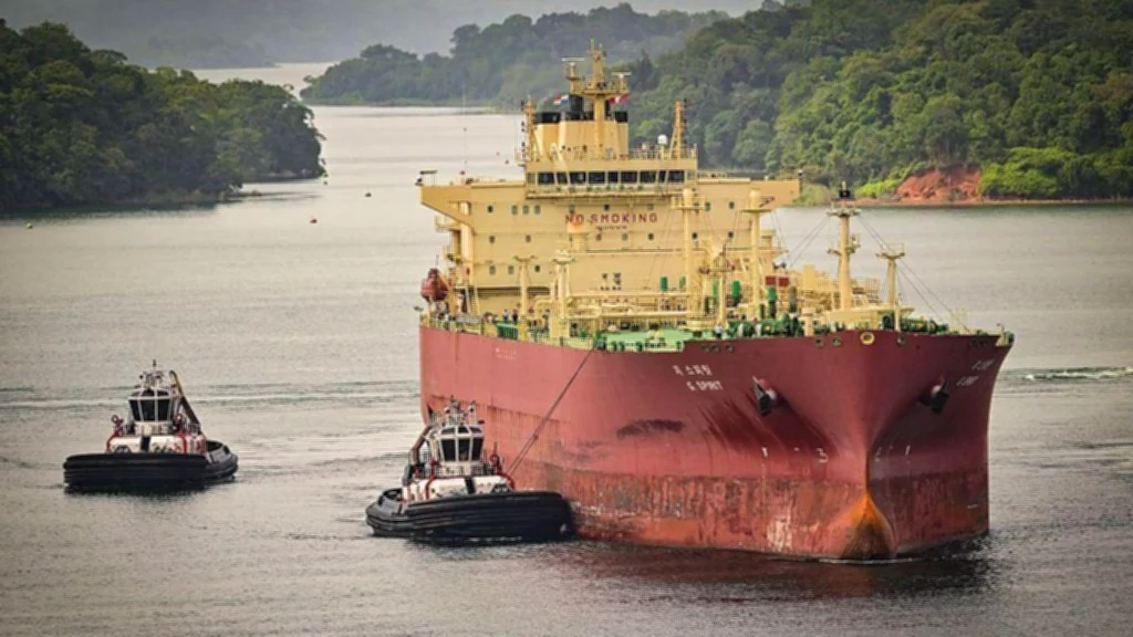 The Panama Canal can be operated and El Niño threatens