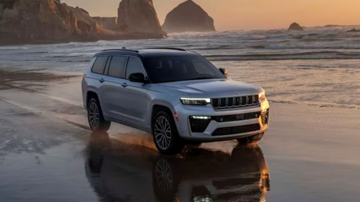 Car extends the Grand Cherokee suspension's telephone for faults