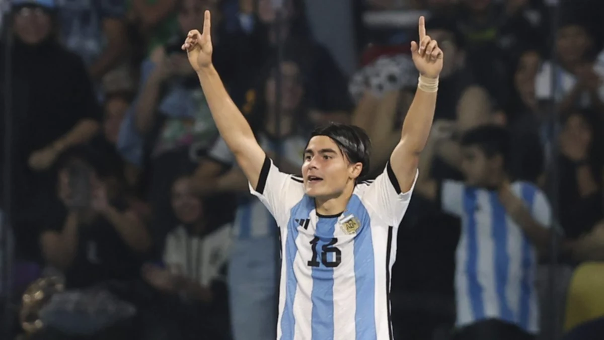 The fresh national squad for Mexico is led by Luka Romero.