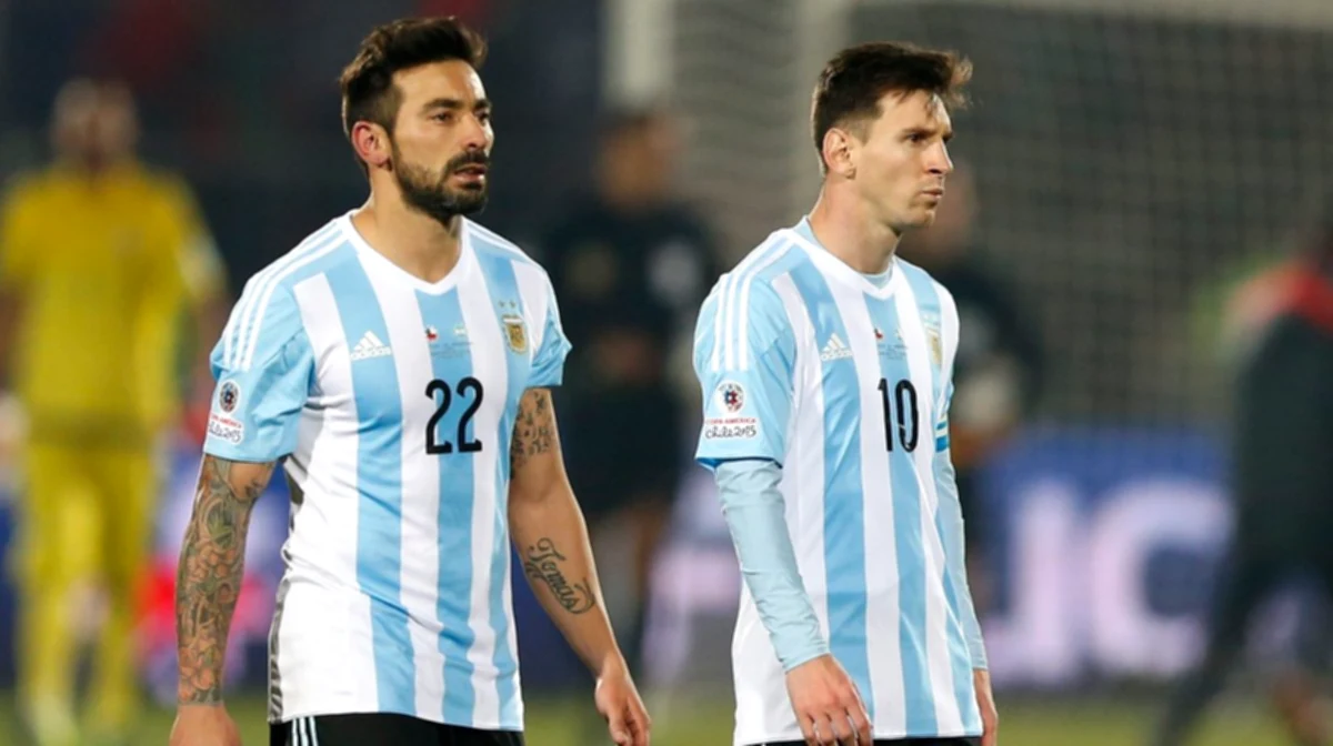Ezequiel Lavezzi exposes the gloomy surroundings he traversed after retiring.