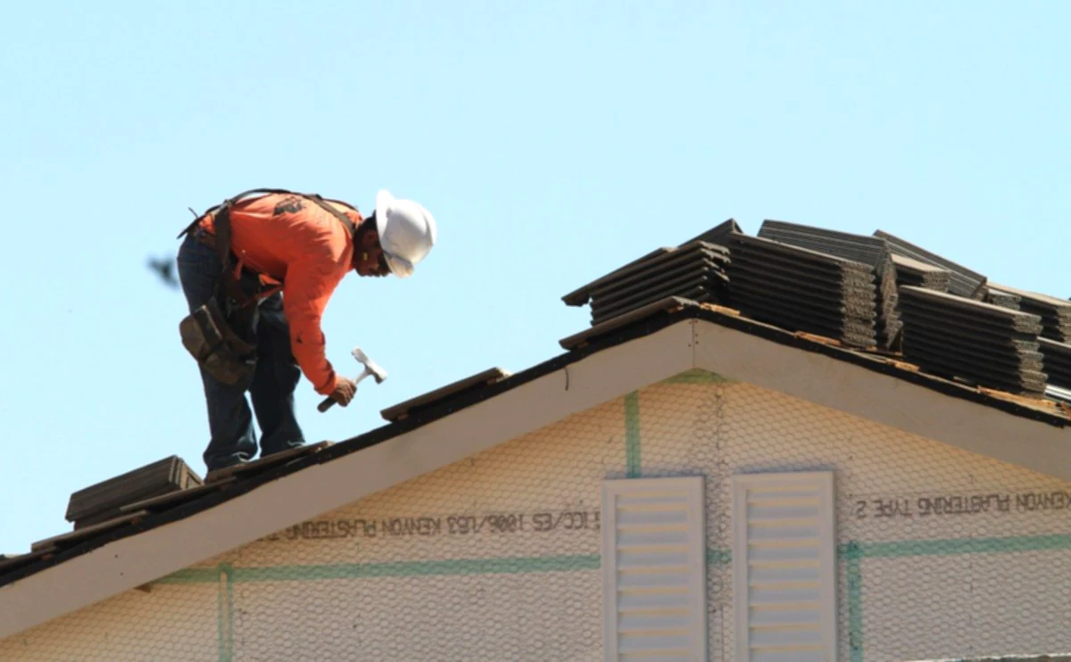 Construction of single-family homes in the United States increased by 7. 6 % in August.