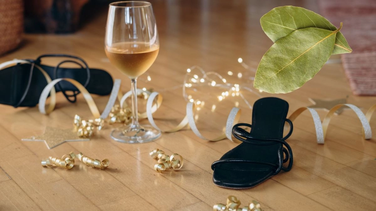 Why put a bay leaf in your shoe to welcome the New Year 2026